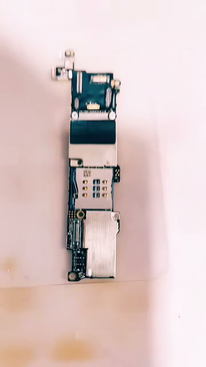 Odzyskanie danych z iPhone'a wcale nie musi być być  kosztowne 💸
