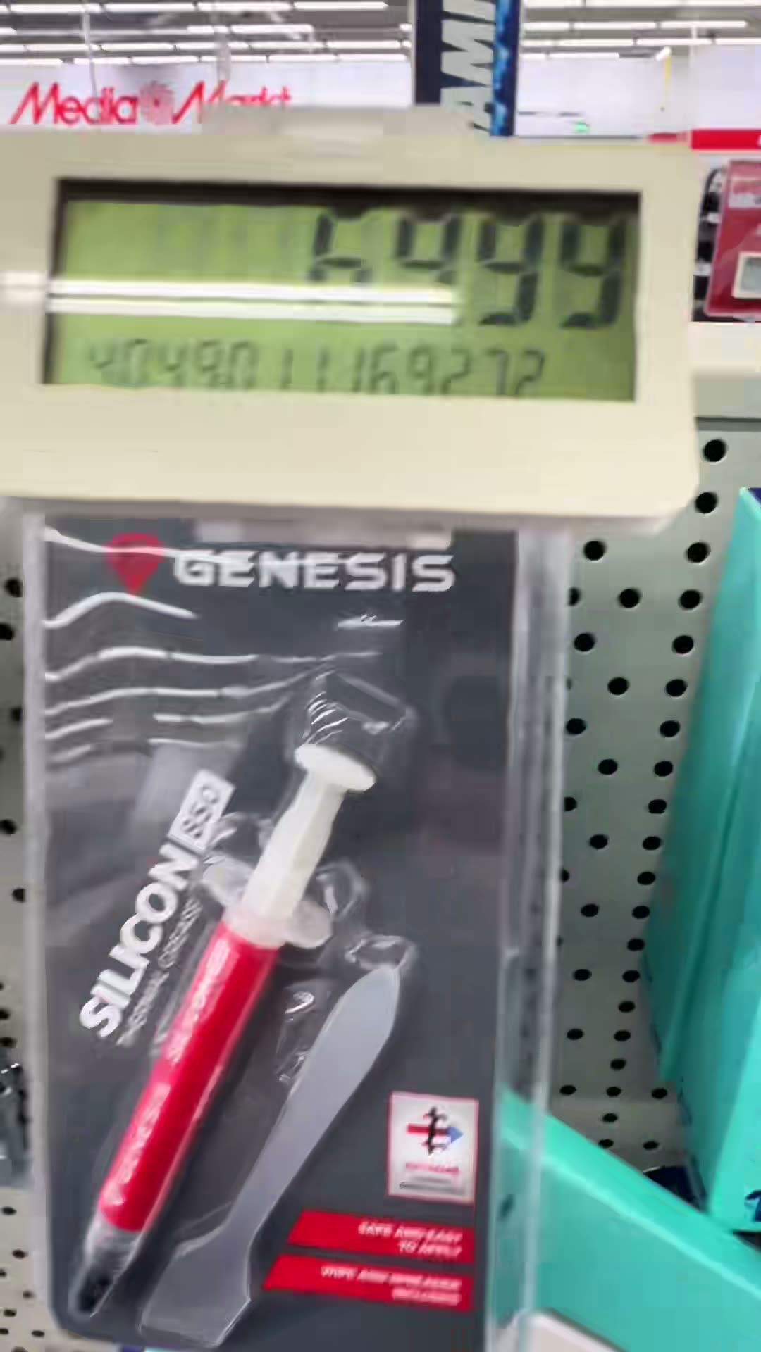 A Ty jakie masz zdanie na temat stosowania takich past termoprzewodzą.