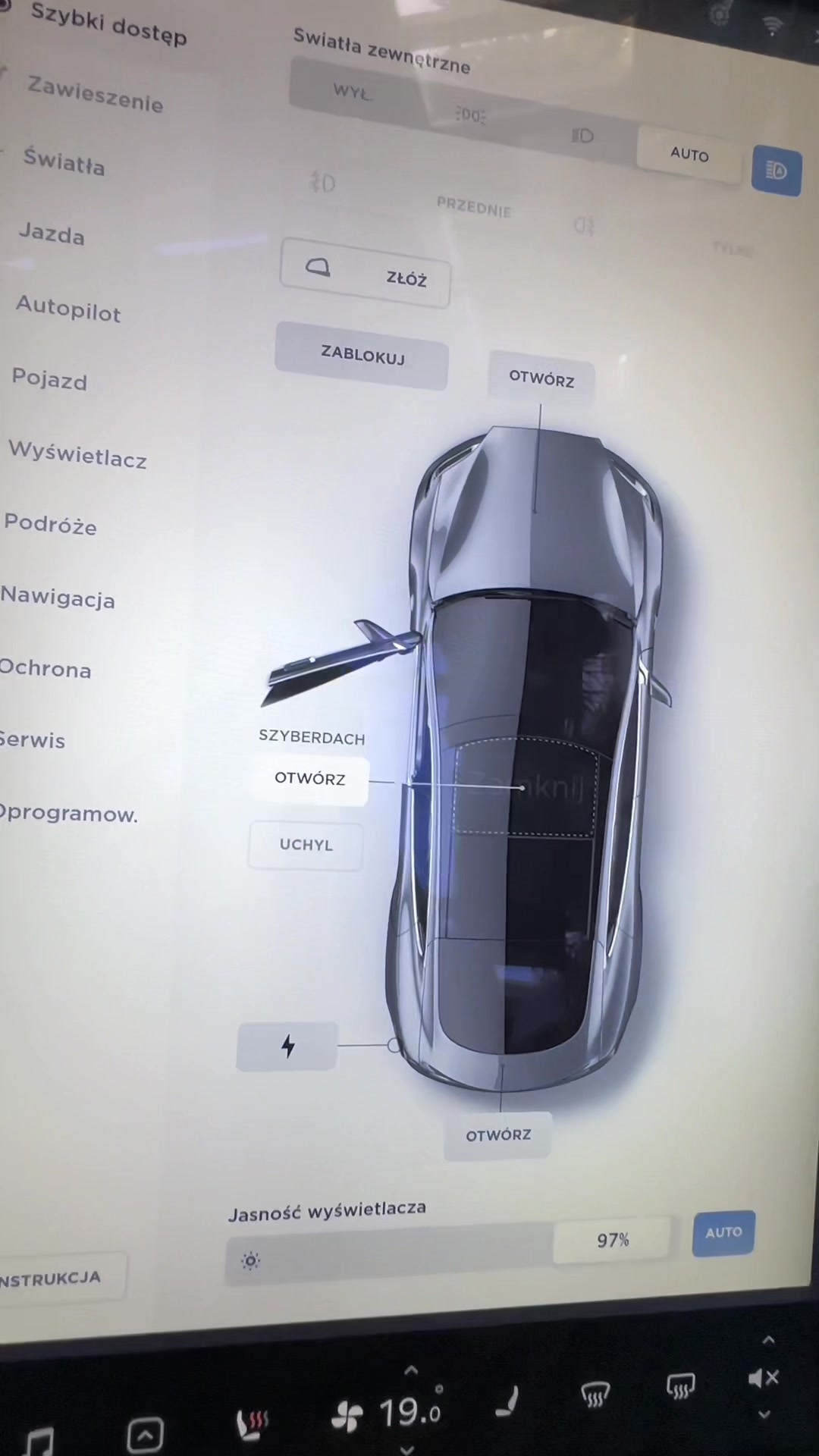 Naprawa MCU w Tesli S