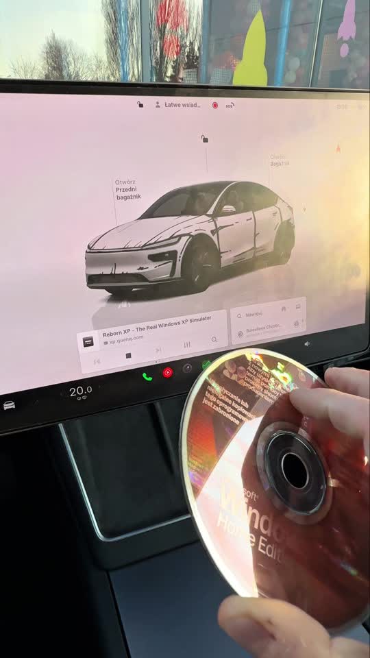 Windows XP w Tesli — czy to możliwe?